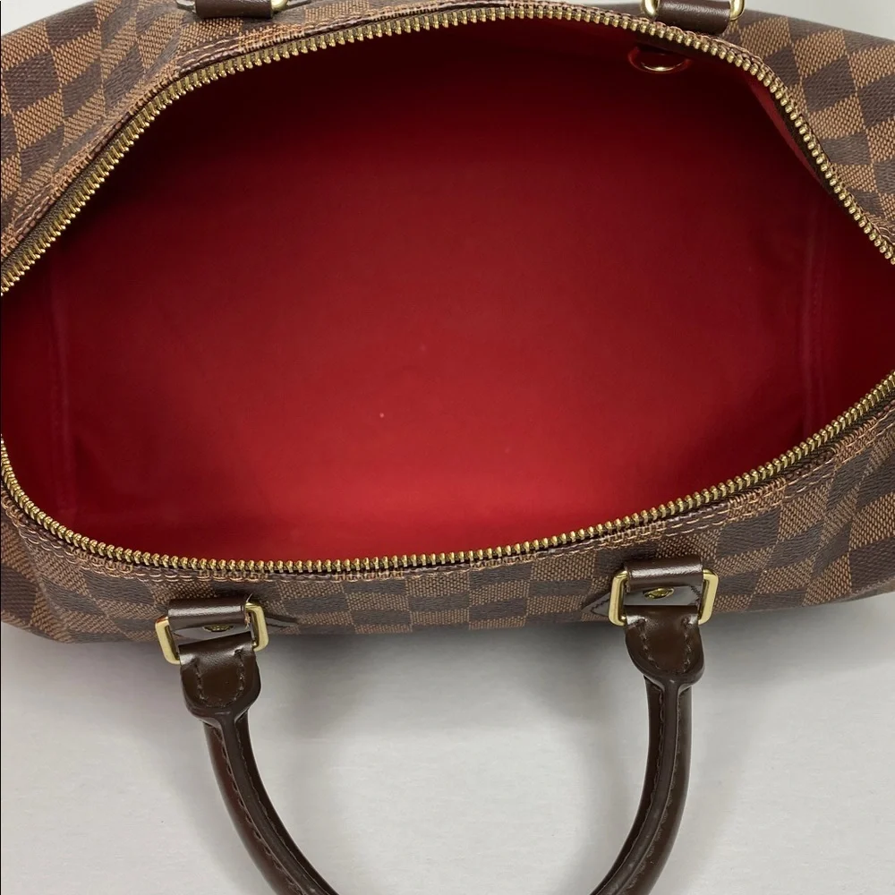 Louis Vuitton Damier Ebene Speedy